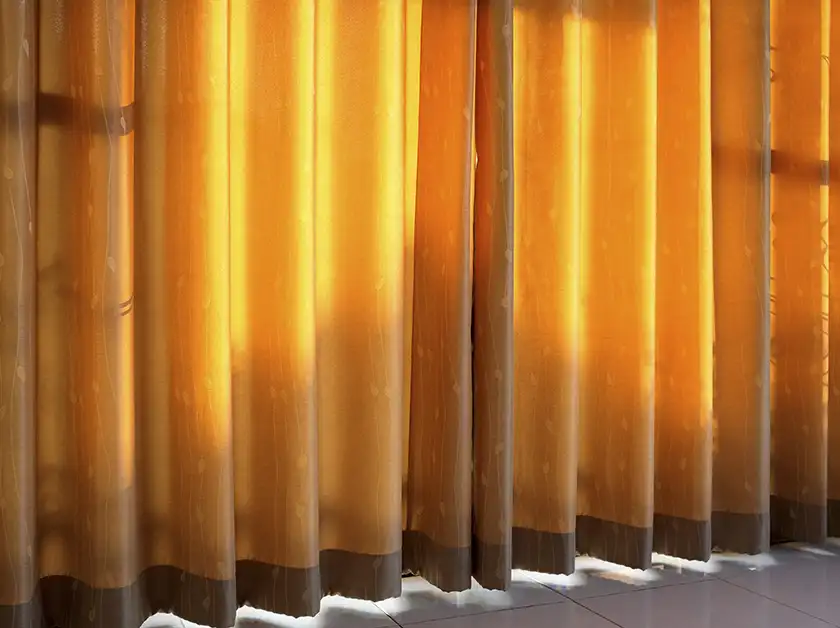 Cortinas de Lona para Fechamento de Áreas Externas em Curitiba — Toldos Soares